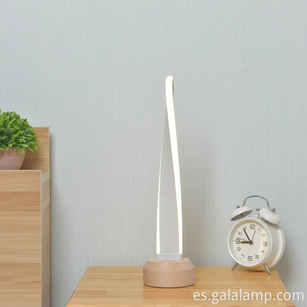 Madera sólida inteligente, luz nocturna LED con características únicas, lámpara de escritorio USB